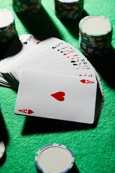 y2mate2 Slot Rooms